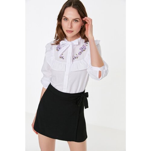 Trendyol Ecru Frilly Shirt Slike