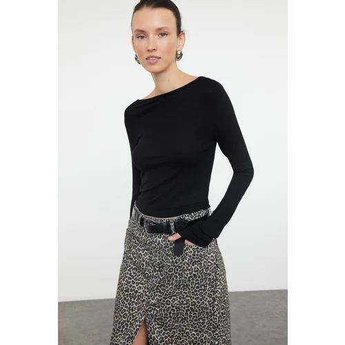 Trendyol Black Boat Neck Slim/Fitting Regular Length Knitted Blouse