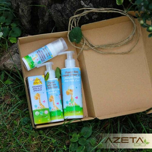 Azeta Bio AZETABIO Organski paket -dobrodošla bebo - (šampon/kupka 200 ml/ krema za lice i telo 100 ml/ ulje 50 ml/ krema za pelensku regiju 50 ml) 0+M Cene