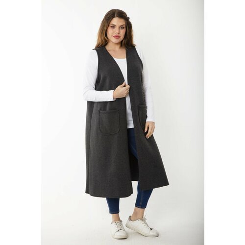 Şans Women's Plus Size Smoked Cachet Fabric Long Sleeveless Cape With Pocket Slike