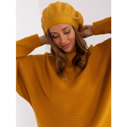 Fashion Hunters Mustard women's beret with appliqués Slike
