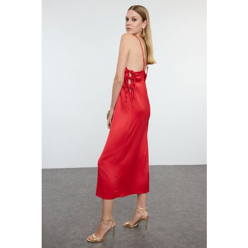 Trendyol Red Window/Cut Out Detailed Bow Satin Woven Elegant Evening Dress Cene