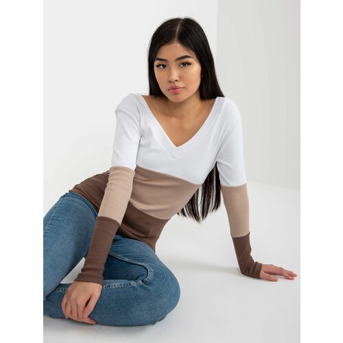 Fashion Hunters Basic white and brown ribbed blouse from RUE PARIS Slike