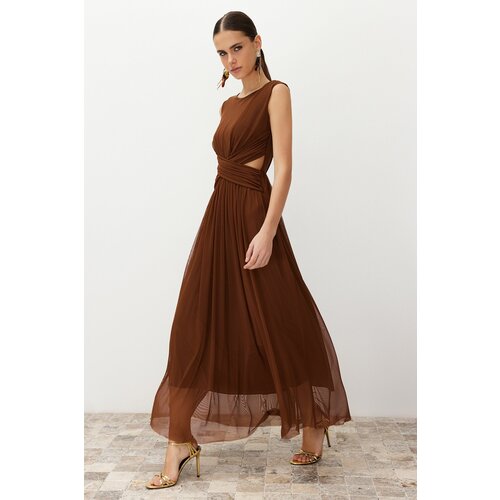 Trendyol Brown Window/Cut Out Detailed Knitted Tulle Dress Slike