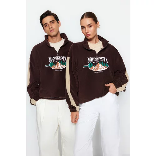 Trendyol Brown Unisex Oversize Zipper Stand-Up Collar Sleeves Stripe City Embroidery Fleece Sweatshirt.
