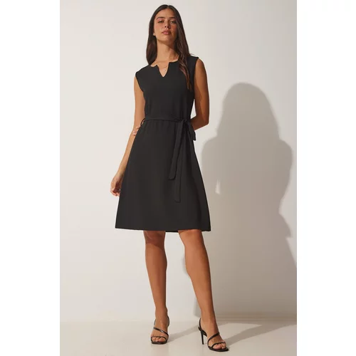 Happiness İstanbul Women's Black Belted V-Neck Knitted Dress