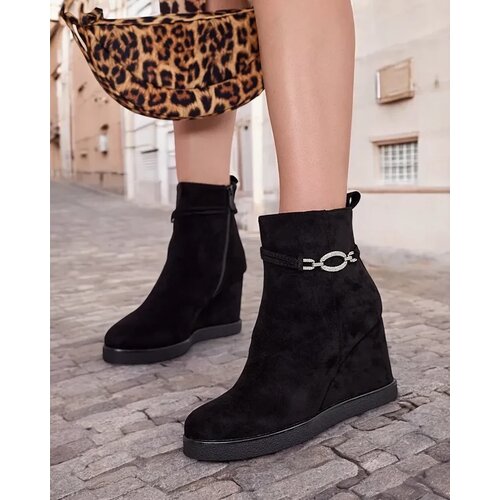 Resti Nerri women's boots on heels Cene