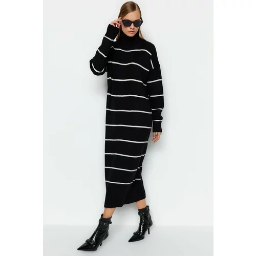 Trendyol Black Wide Fit Maxi Knitwear Turtleneck Dress