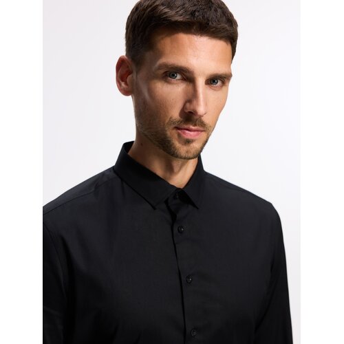 Reserved Obična slim fit ko&scaron;ulja - crno Cijene