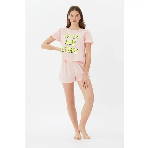 Trendyol Pink Slogan Knitted Pajamas Set
