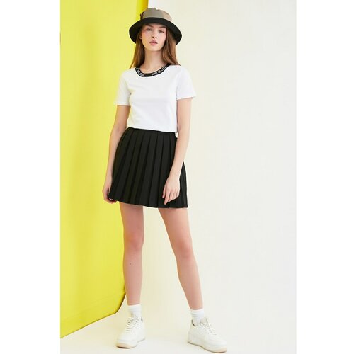 Trendyol Black Pleated Skirt Slike