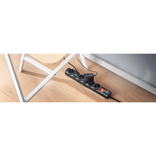 Trust produžni kabl-za&amp;scaron;tita 6 utičnica, prenaponska za&amp;scaron;tita Slike