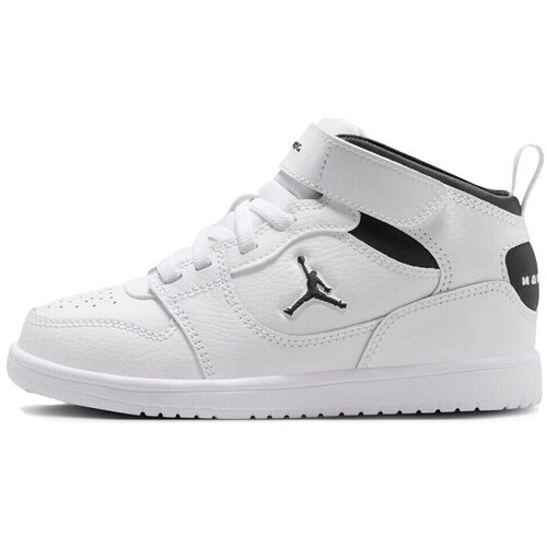 Nike Visoke superge Jordan Court Connect Mid Bela Slike