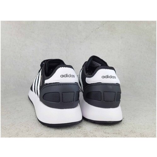 Adidas Nizke superge IH8875 Črna Slike