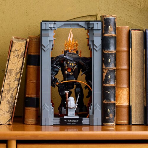 Lego Icons - Gospodar prstenova: Knji&amp;scaron;ki kutak sa Balrogom (10367) Slike