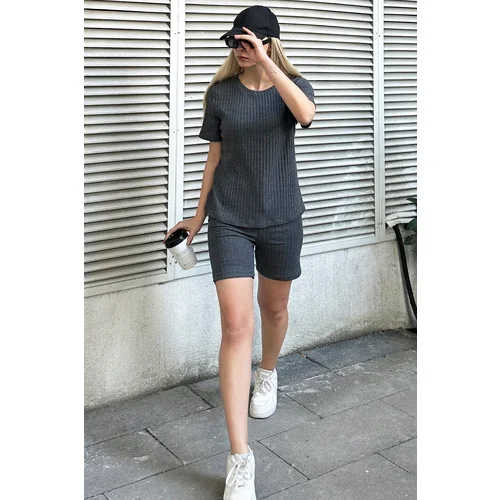 Trend Alaçatı Stili Women's Gray Crew Neck Shorts Double Suit