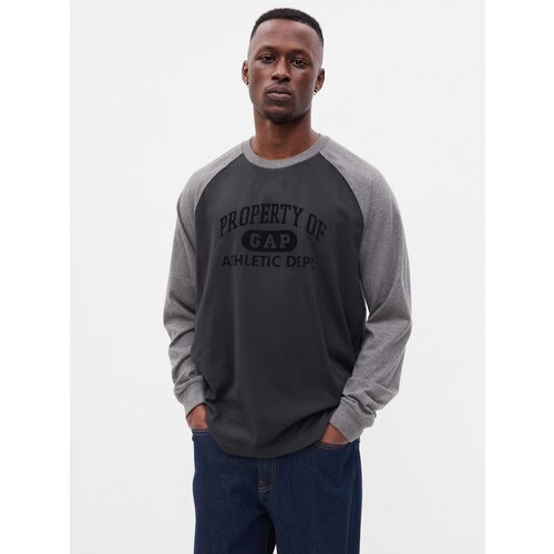 GAP Long Sleeve T-Shirt - Men Cene
