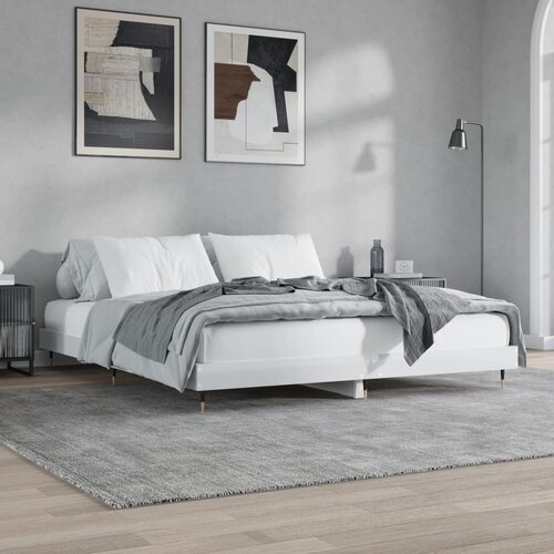 VidaXL Posteljni okvir visok sijaj bel 160x200 cm inženirski les Slike