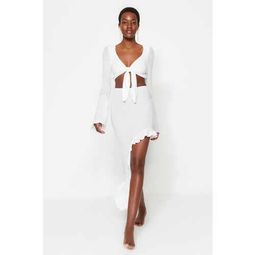 Trendyol Two-Piece Set - White - Fitted Slike