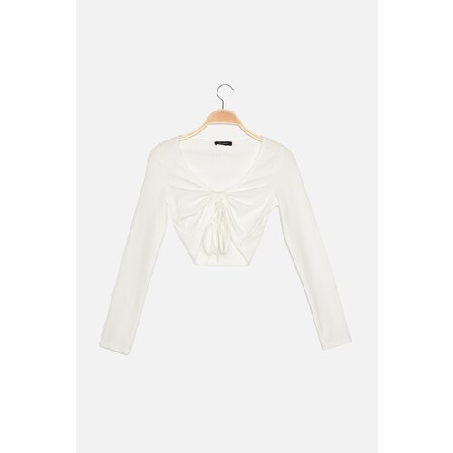 Trendyol Ecru Halter Neck Detailed Ribbed Knitted Blouse Slike