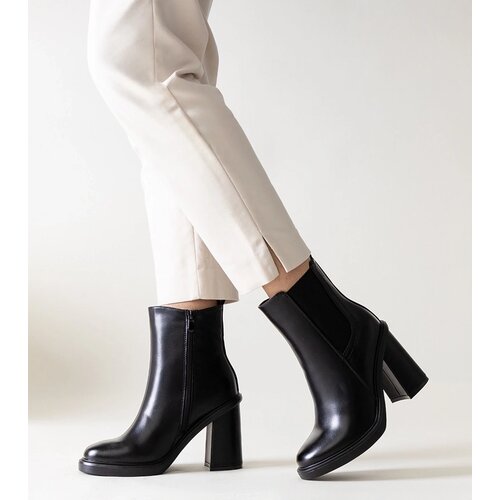 Gemre Black eco-leather block-heeled ankle boots Almase Cene