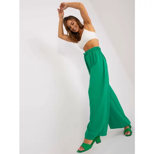 Fashion Hunters Green summer trousers made of OCH BELLA