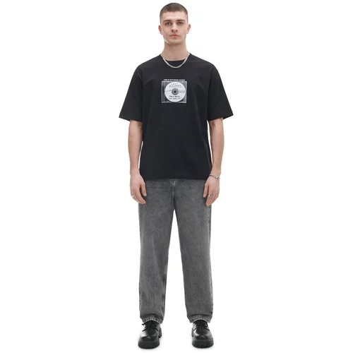 Cropp muška majica s printom - Crna  2360Z-99X