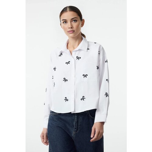 Trendyol White Bow Embroidery Detailed Woven Shirt Slike