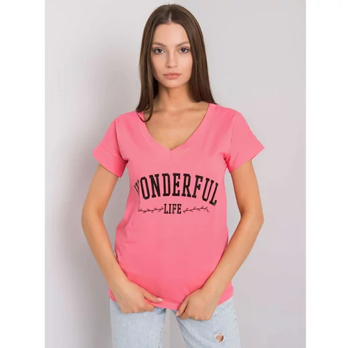 Fashion Hunters Women's pink t-shirt with an inscription