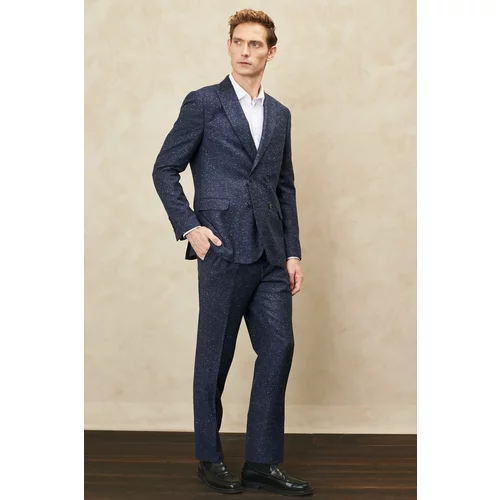 ALTINYILDIZ CLASSICS Men's Navy Blue Slim Fit Slim Fit Slim Fit Dovetail Collar Tweet Pattern Woolen Suit.
