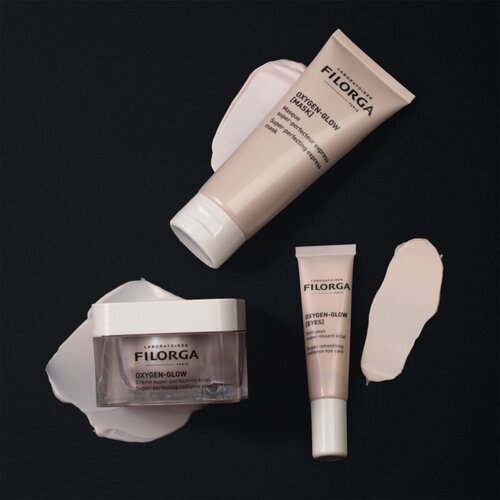 Filorga oxygen-glow super-smoothing radiance eye care krema za posvetlitev in glajenje predela okoli oči 15 ml za ženske Cene