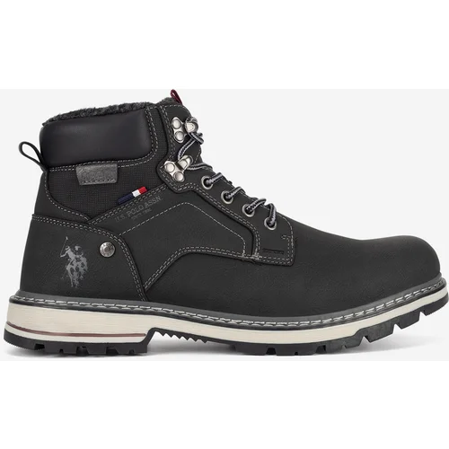 U.S. Polo Assn. 