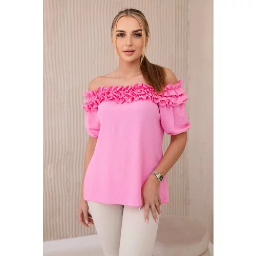 Kesi Spanish blouse with a small ruffle of light pink color