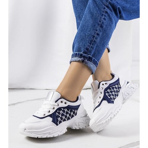D/CEO White trainers Justar Cene