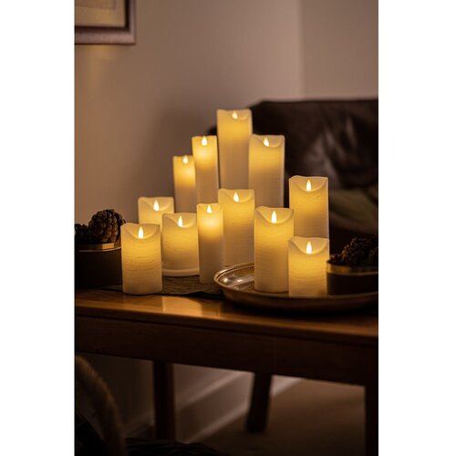 Sirius LED sveča (vi&amp;scaron;ina 20 cm) Sara &amp;ndash; Slike