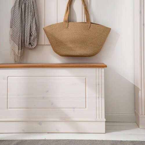St&amp;oslash;raa Bela skrinja iz masivnega bora 80x45 cm Anita &amp;ndash; Slike