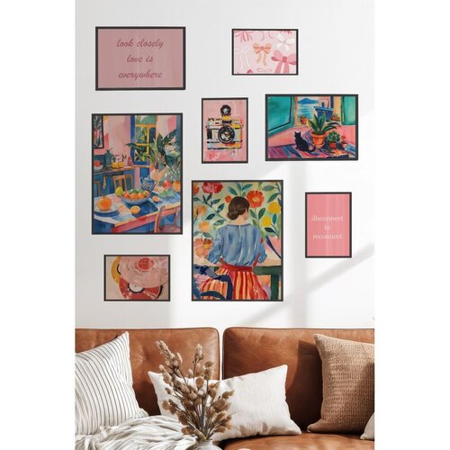 Wallxpert set od 8 manjih uramljenih slika &amp;Ccedil;gs-077, &amp;scaron;areni enterijeri, žena u cvetnoj ba&amp;scaron;ti, fotoaparat i ma&amp;scaron;ne u roze tonovima, crni ram Slike