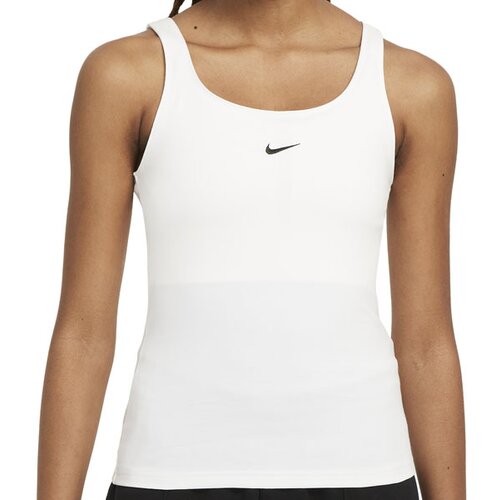Nike zenska majica sportswear essential Slike