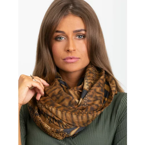 Fashion Hunters Light brown shawl with animal patterns