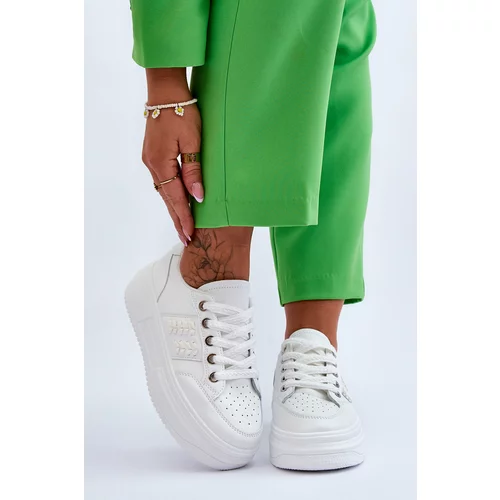 Kesi Fashionable women's sneakers on the platform of white Claribel
