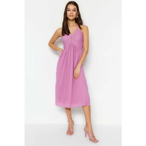 Trendyol Lilac Straight Cut Midi Dress with Woven Lining and Pleated Fabric