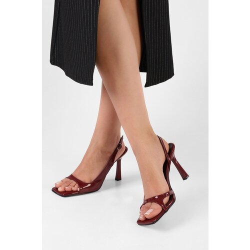 Shoeberry Women's Tobian Burgundy Patent Leather Heeled Shoes Slike