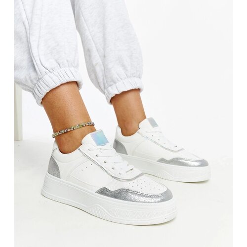 D/CEO White trainers Justar Cene
