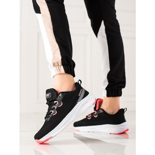DK SPORTS SHOES ON THE PLATFORM Slike