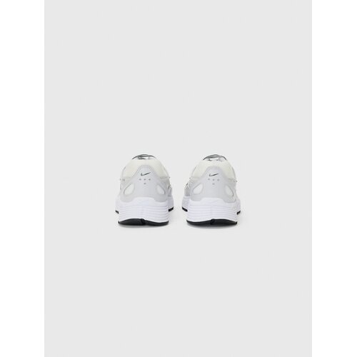 Nike Tenisice &amp;#039;P-6000&amp;#039; svijetlosiva / smaragdno zelena Slike