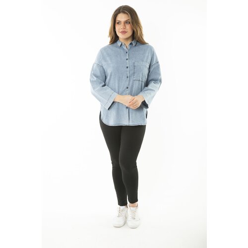 Şans Women's Plus Size Blue Chest Pocket Denim Shirt Slike