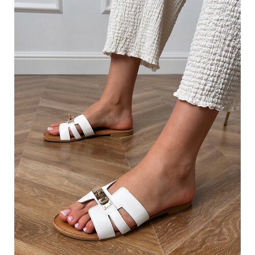 Gemre White flip-flops with cutouts on the strap and gold decoration Klejsi Cene
