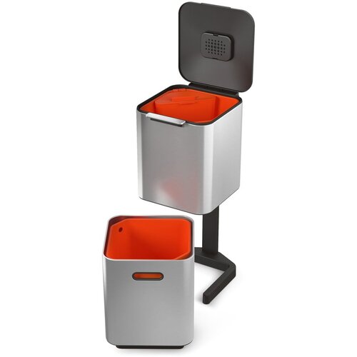 Joseph Joseph Jeklen ko&amp;scaron; za smeti za ločevanje odpadkov v srebrni barvi 40 l Totem Compact &amp;ndash; Slike