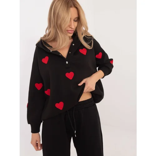 Fashionhunters Black insulated tracksuit with a sweatshirt with a heart print