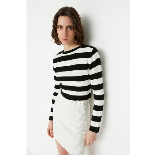 Trendyol Black Striped Crop Knitwear Sweater Slike